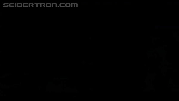 last-knight-international-trailer-170517-0936.jpg