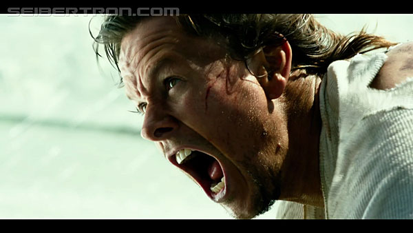 last-knight-international-trailer-170517-0984.jpg