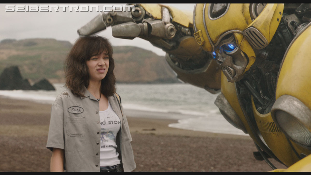 Transformers News: Twincast / Podcast Episode #214 "Bumblebee"