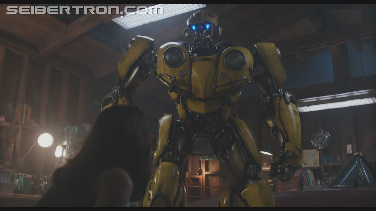 bumblebee-trailer-0213.jpg