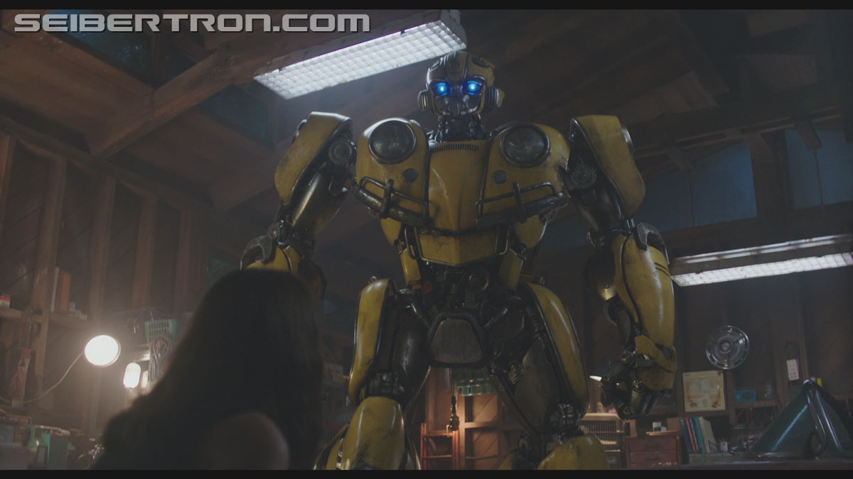 bumblebee-trailer-0215.jpg