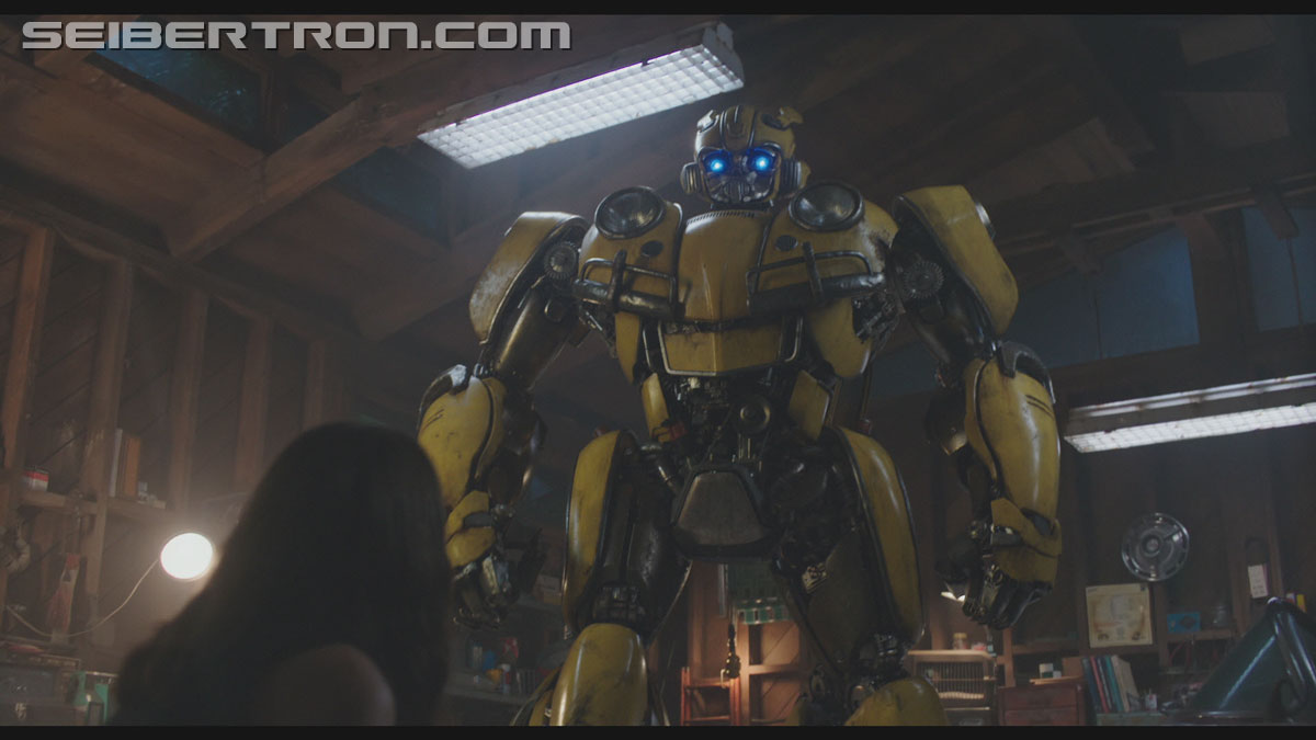 bumblebee-trailer-0221.jpg