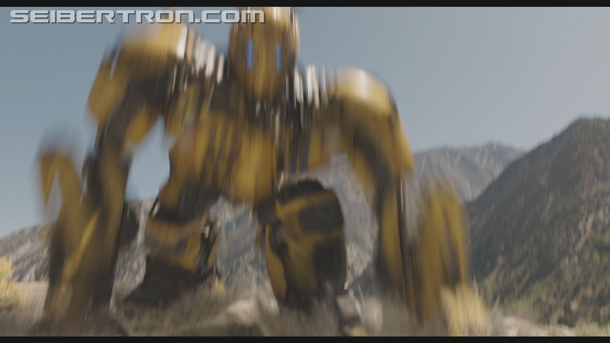 bumblebee-trailer-0245.jpg