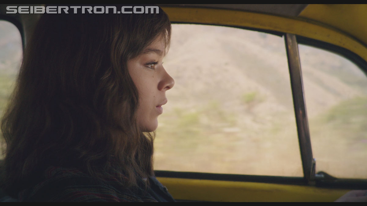 bumblebee-trailer-0271.jpg