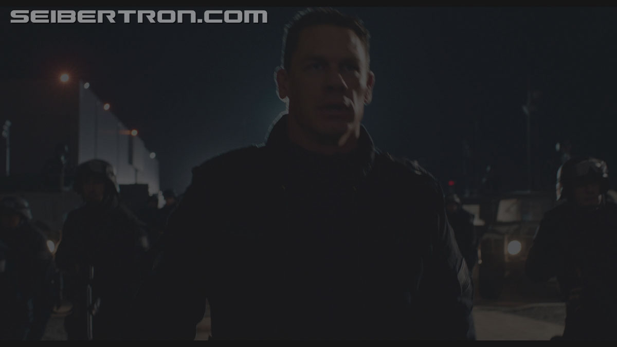 bumblebee-trailer-0332.jpg