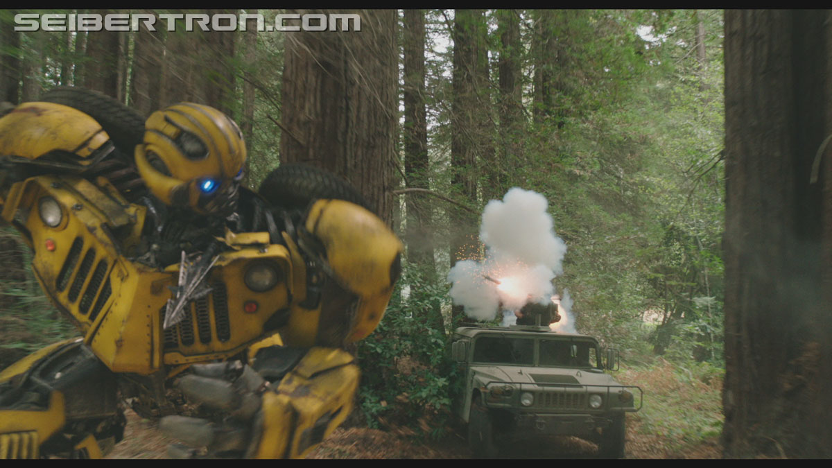 bumblebee-trailer-0335.jpg