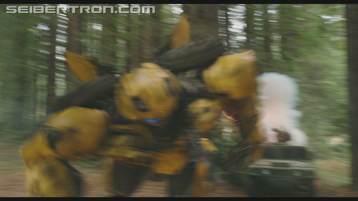 bumblebee-trailer-0338.jpg