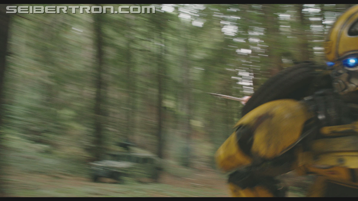 bumblebee-trailer-0341.jpg