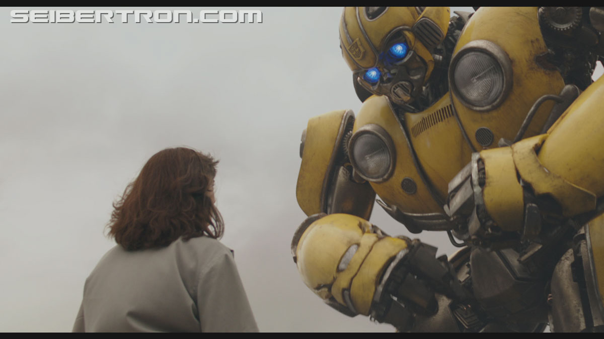 bumblebee-trailer-0352.jpg