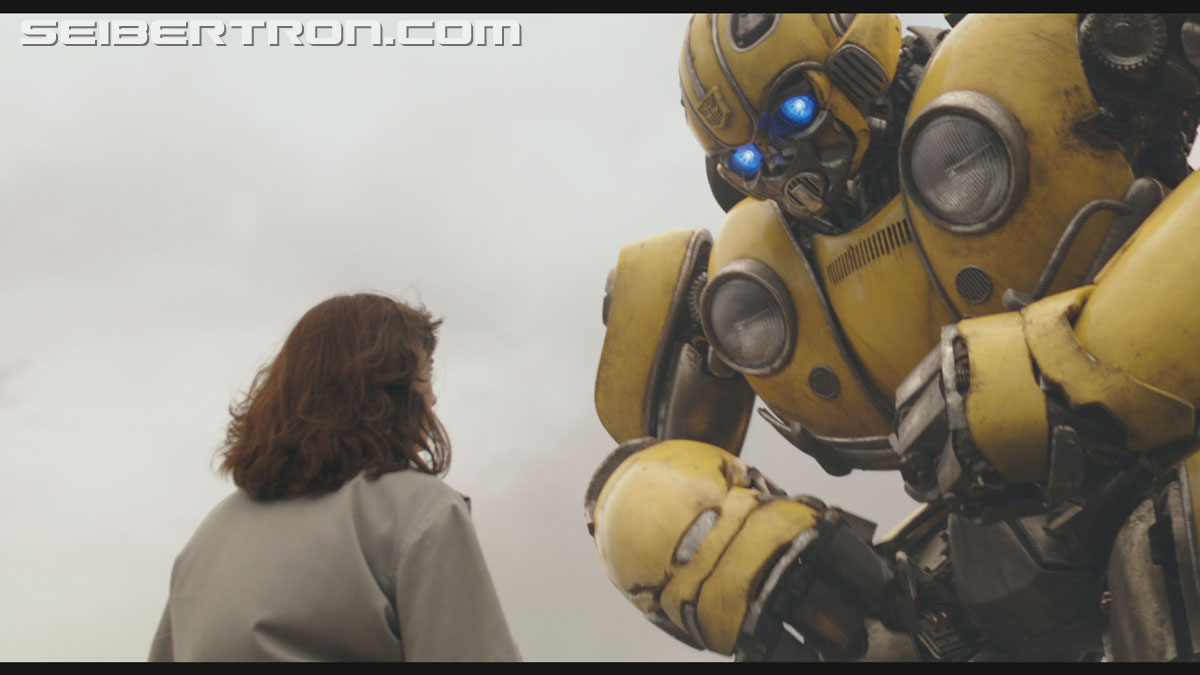 bumblebee-trailer-0353.jpg