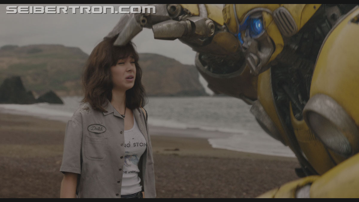 bumblebee-trailer-0379.jpg