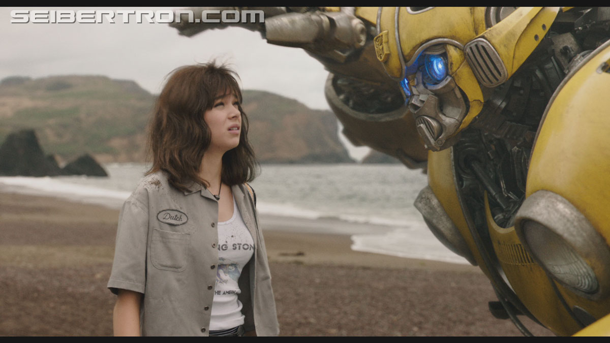 bumblebee-trailer-0382.jpg