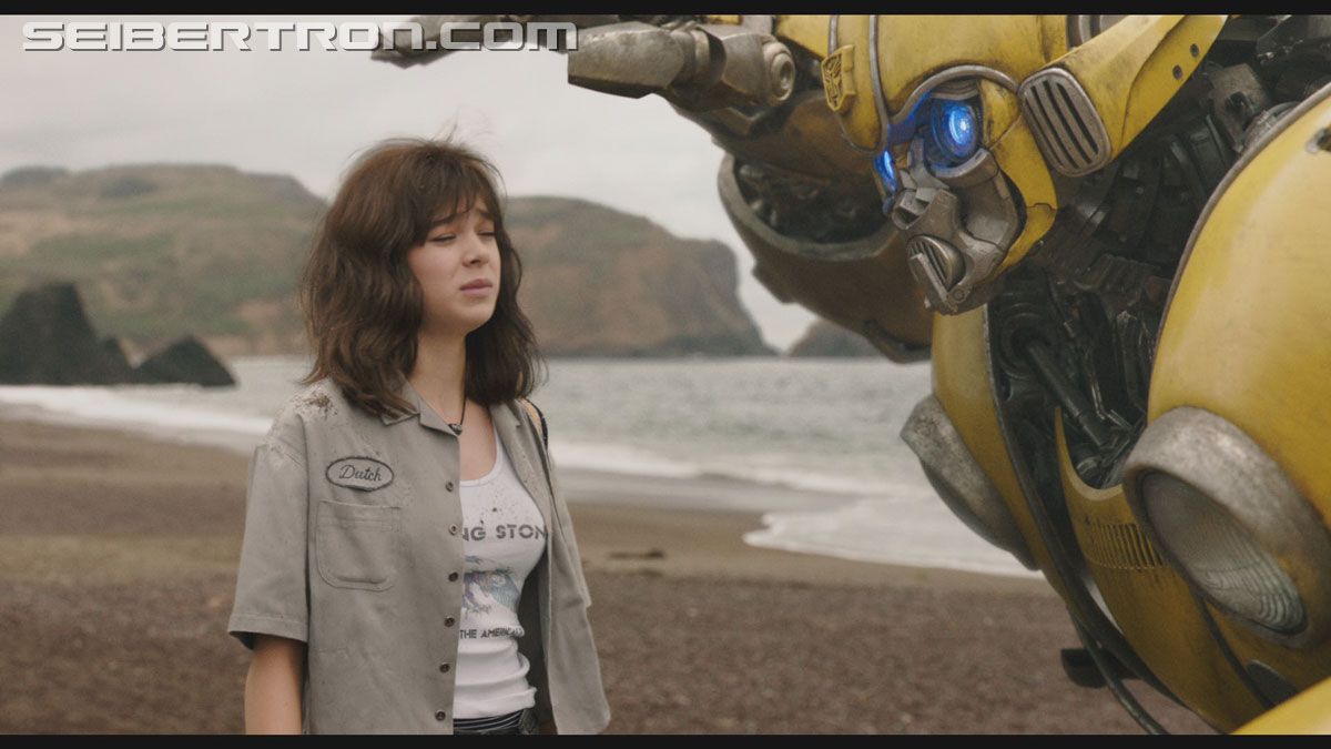bumblebee-trailer-0386.jpg