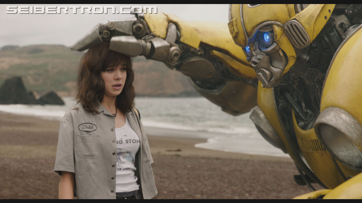 bumblebee-trailer-0399.jpg