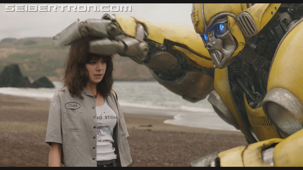 bumblebee-trailer-0406.jpg