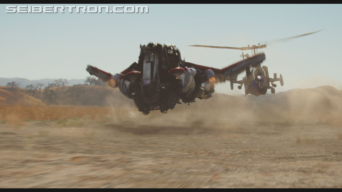 bumblebee-trailer-0424.jpg
