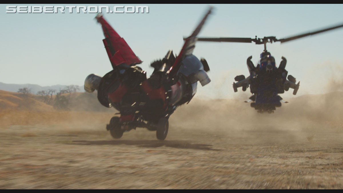 bumblebee-trailer-0427.jpg