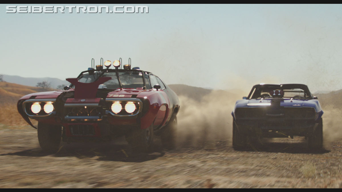 bumblebee-trailer-0436.jpg