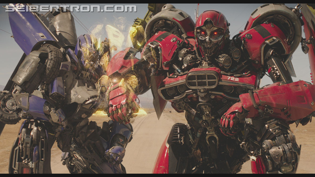 bumblebee-trailer-0479.jpg