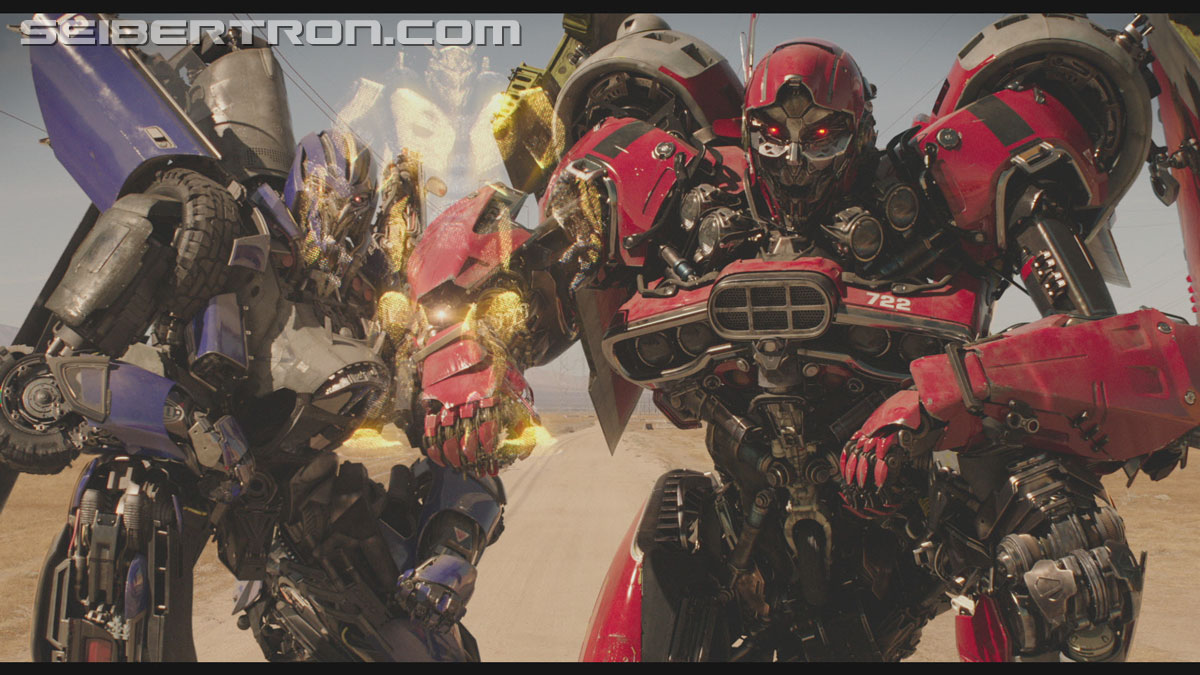 bumblebee-trailer-0486.jpg