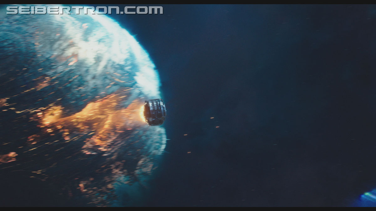 bumblebee-trailer-0499.jpg