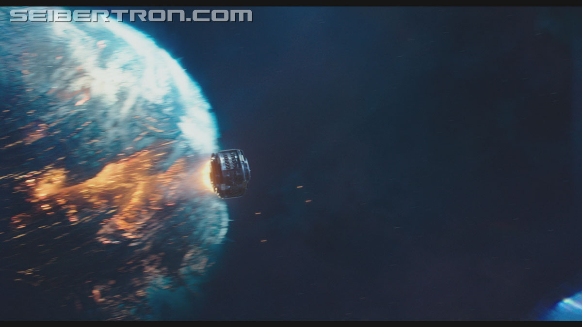 bumblebee-trailer-0500.jpg