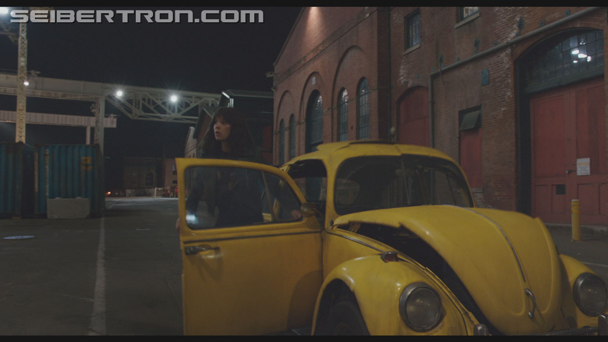 bumblebee-trailer-0532.jpg