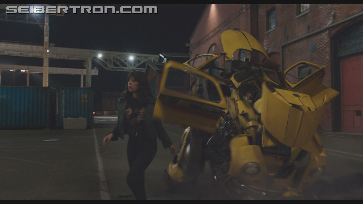 bumblebee-trailer-0537.jpg