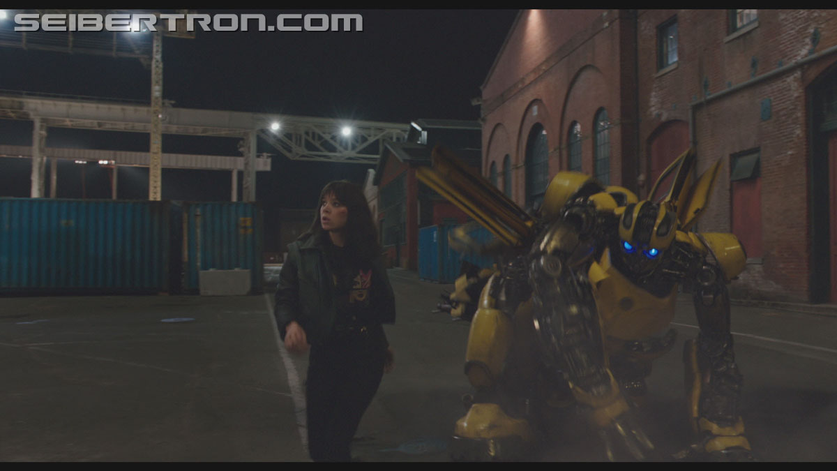 bumblebee-trailer-0540.jpg