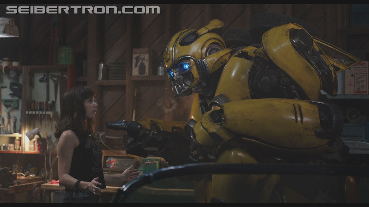 bumblebee-trailer-0543.jpg