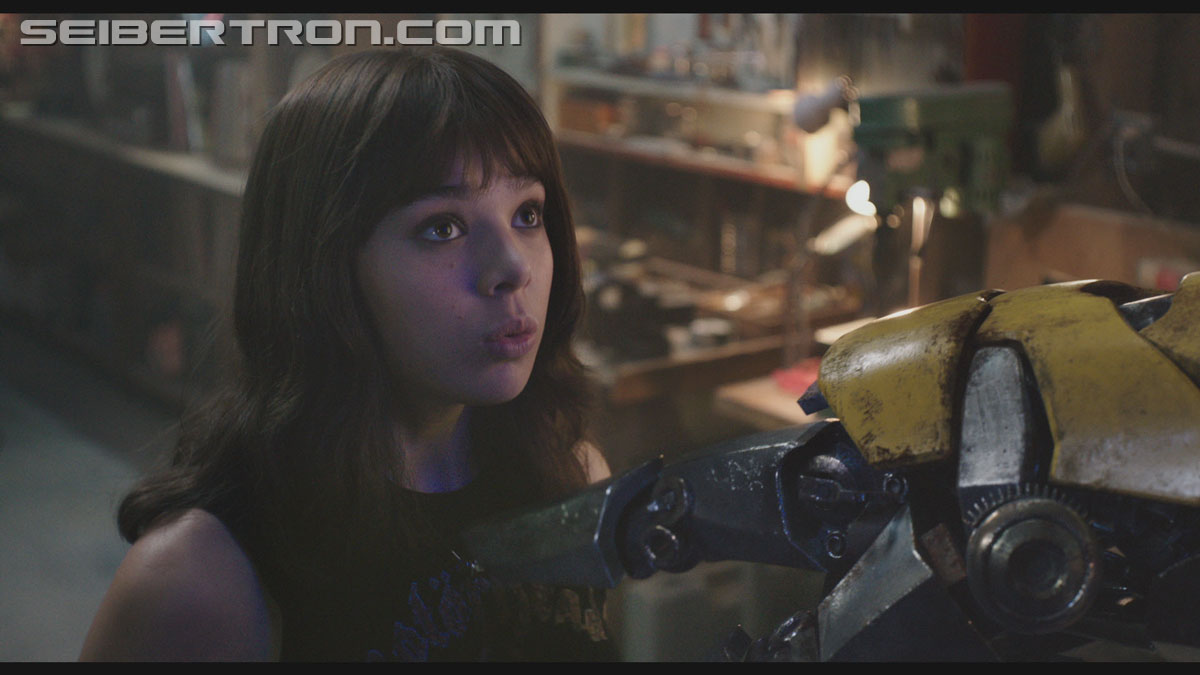 bumblebee-trailer-0554.jpg