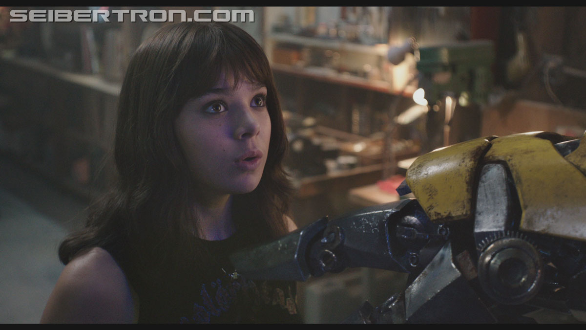 bumblebee-trailer-0555.jpg