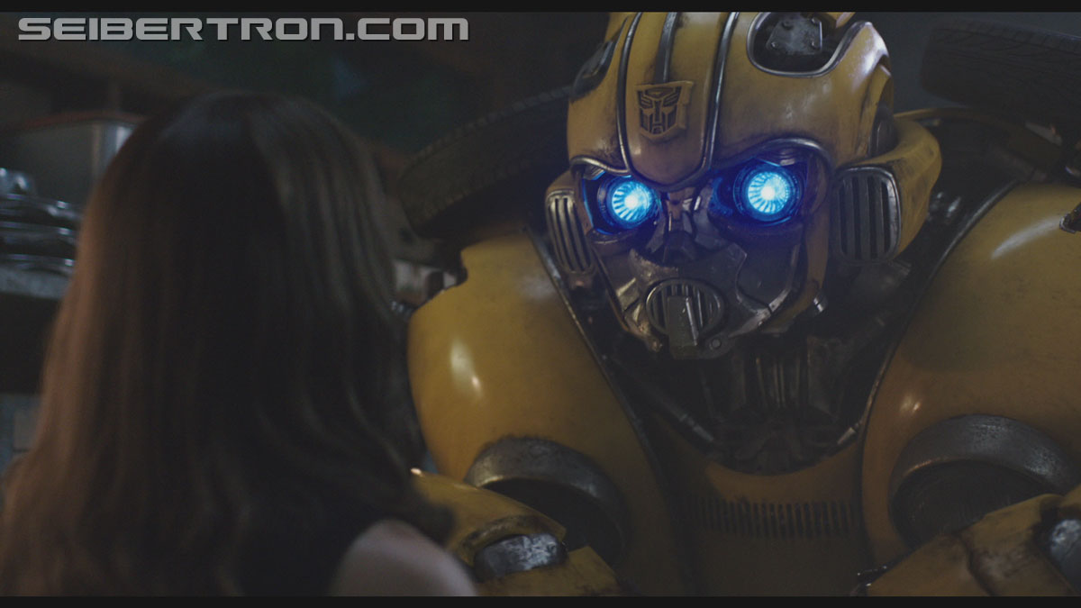 bumblebee-trailer-0562.jpg