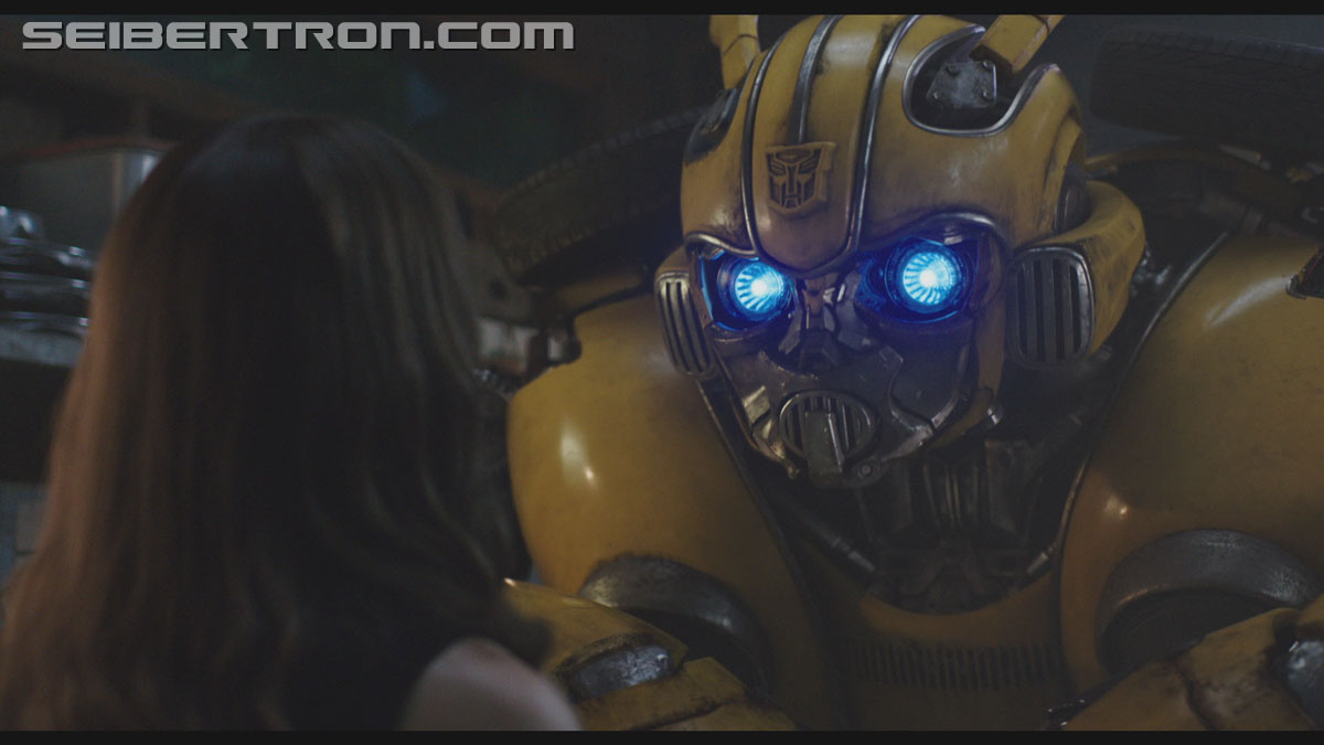 bumblebee-trailer-0563.jpg