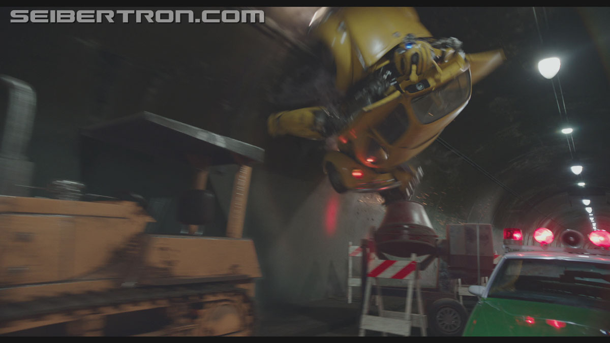 bumblebee-trailer-0576.jpg