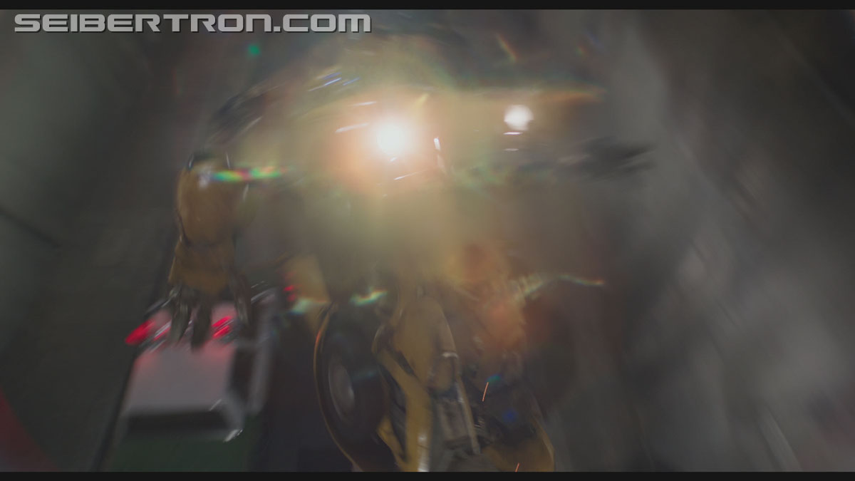 bumblebee-trailer-0582.jpg