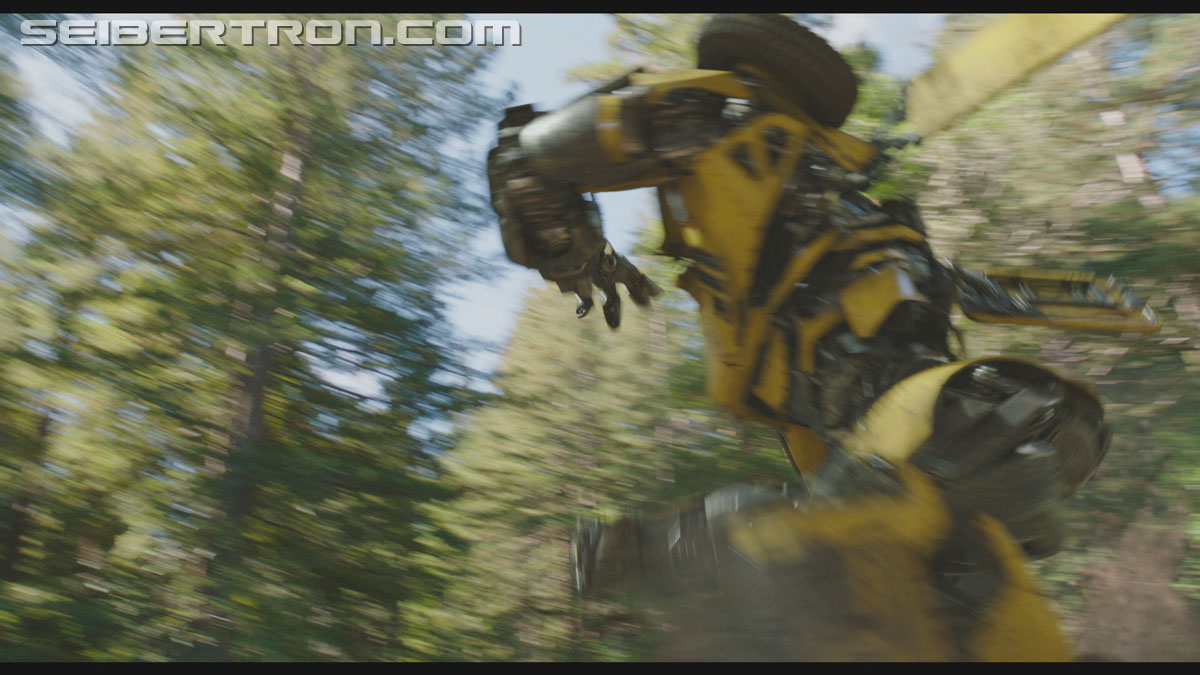 bumblebee-trailer-0595.jpg
