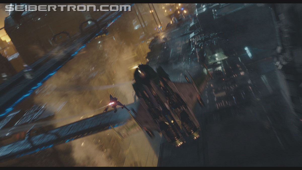 bumblebee-trailer-0625.jpg