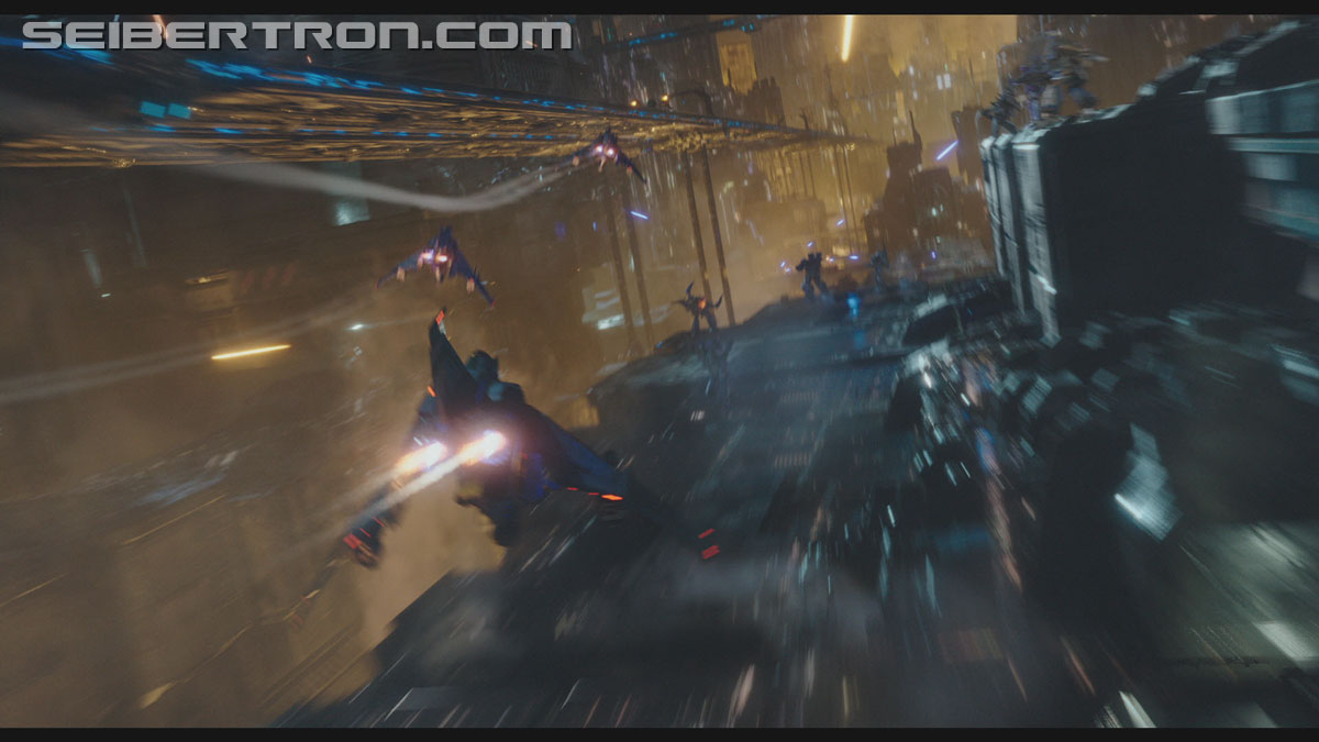 bumblebee-trailer-0633.jpg
