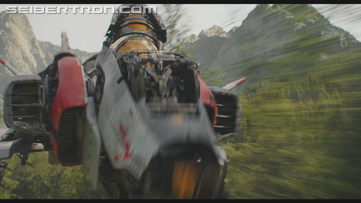 bumblebee-trailer-0651.jpg