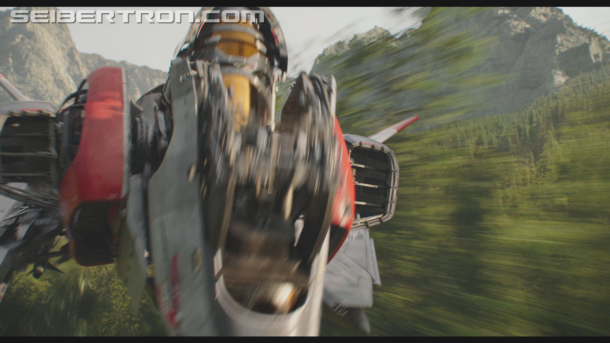 bumblebee-trailer-0652.jpg