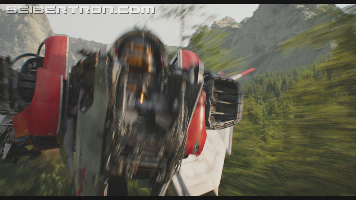 bumblebee-trailer-0653.jpg
