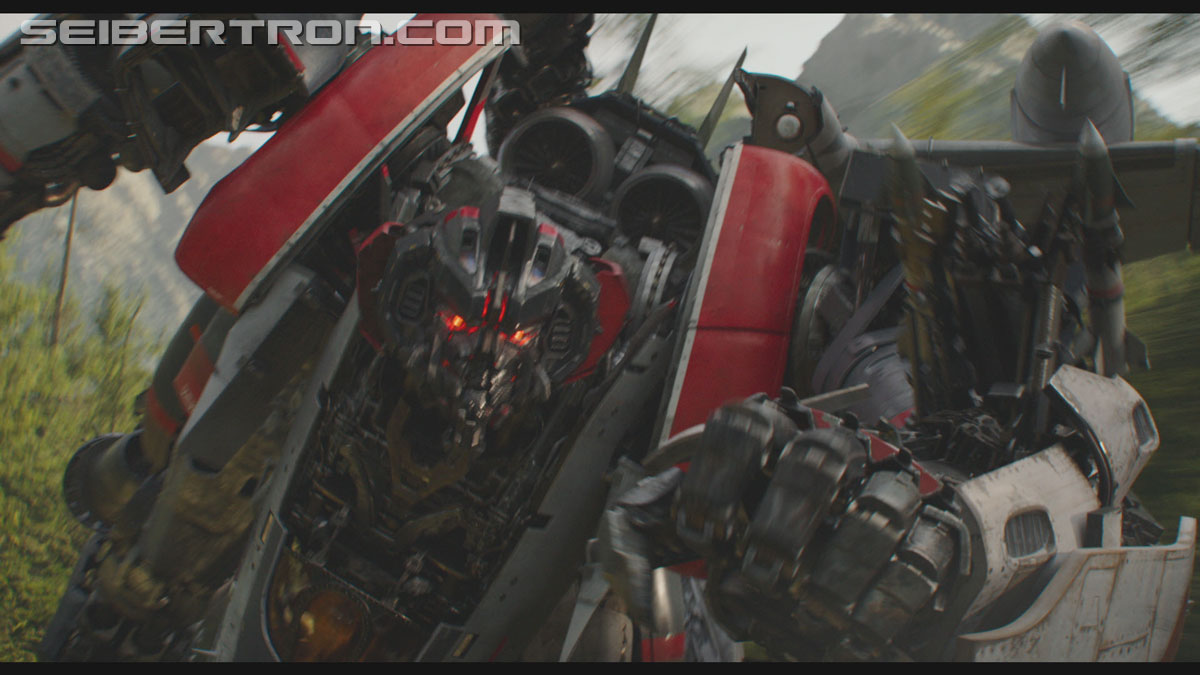 bumblebee-trailer-0666.jpg