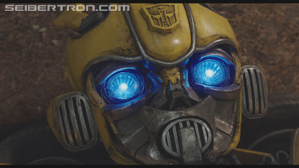 bumblebee-trailer-0685.jpg
