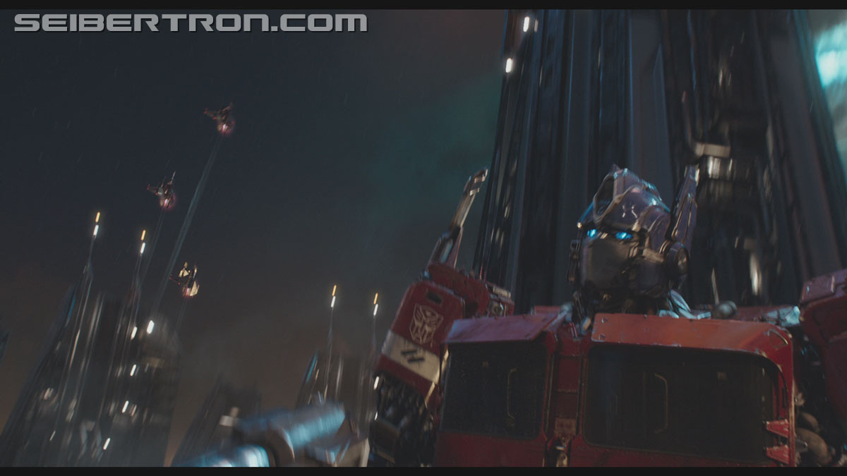 bumblebee-trailer-0699.jpg