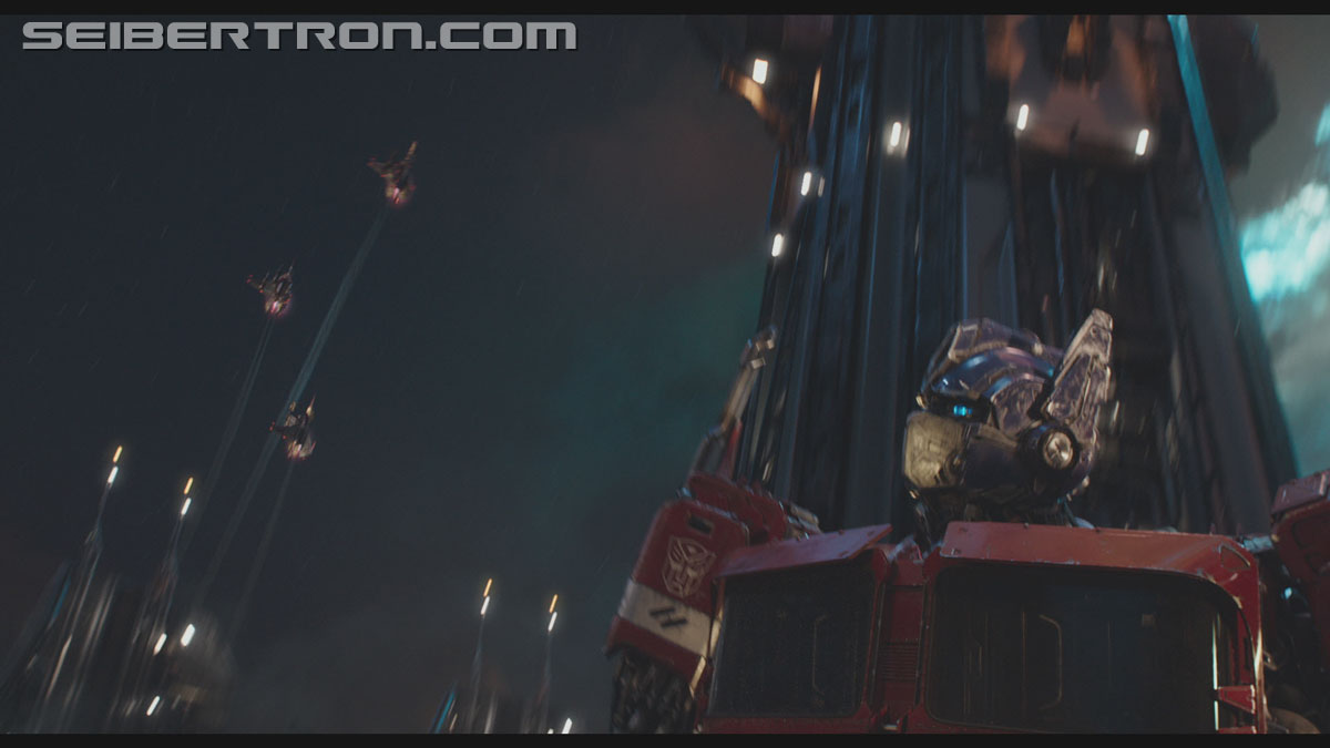 bumblebee-trailer-0702.jpg