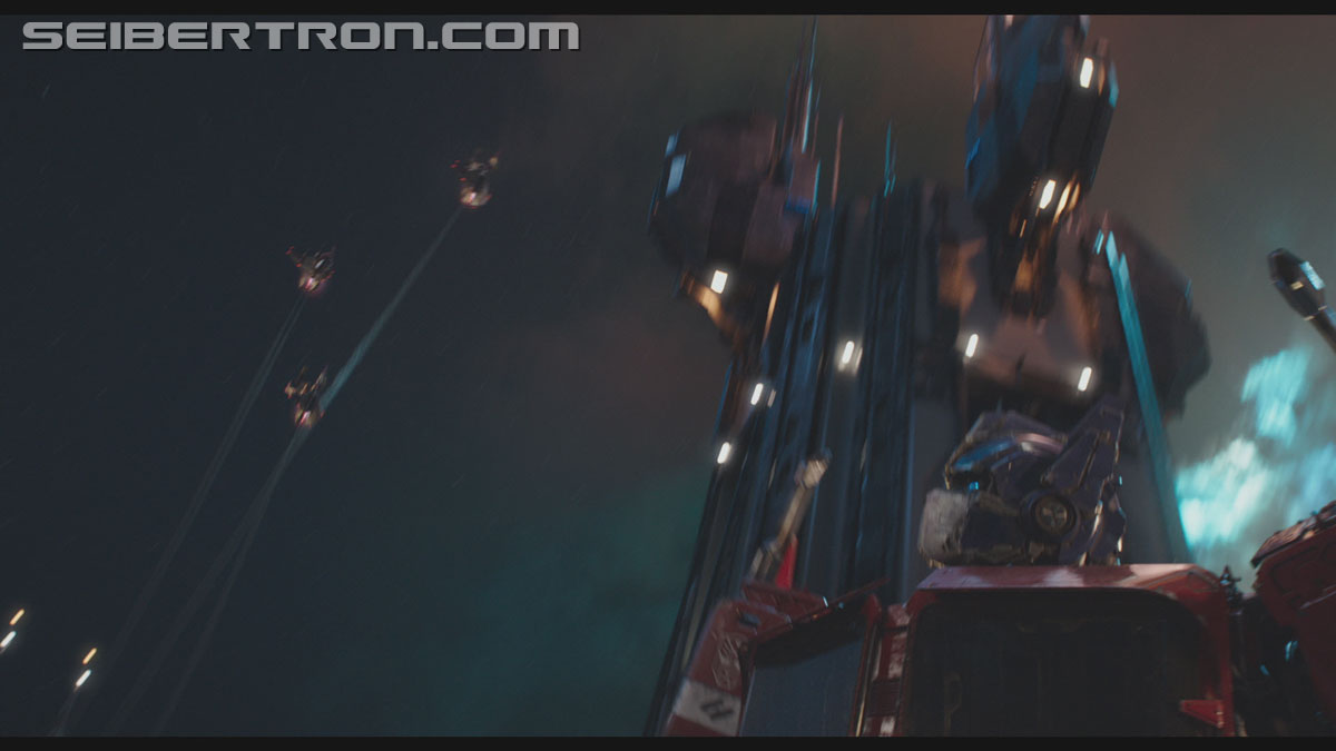 bumblebee-trailer-0706.jpg