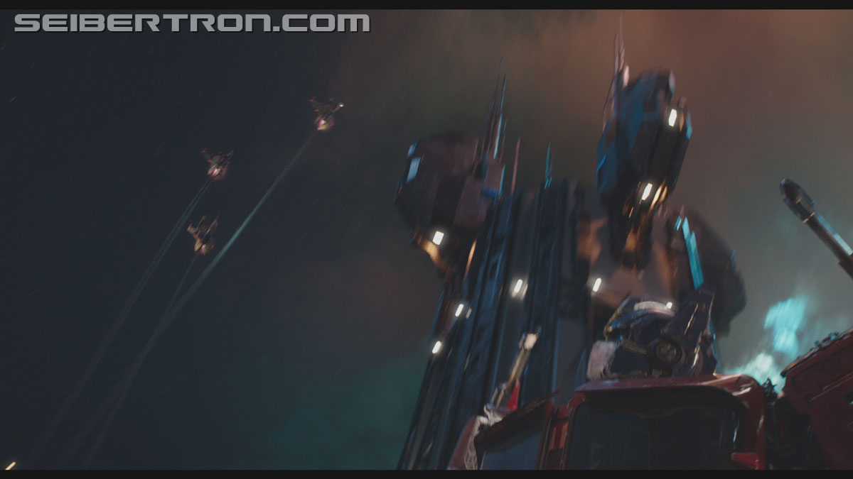 bumblebee-trailer-0708.jpg
