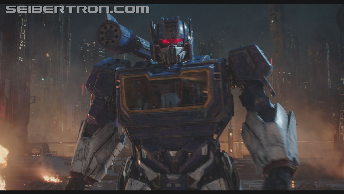 bumblebee-trailer-0717.jpg