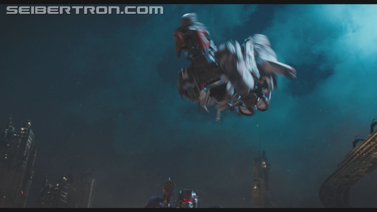 bumblebee-trailer-0730.jpg